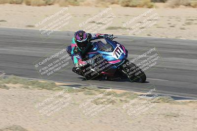 media/Oct-04-2025-CVMA (Sat) [[408bcdd6e4]]/Race 15-Femmewalla-Femmewalla UL/